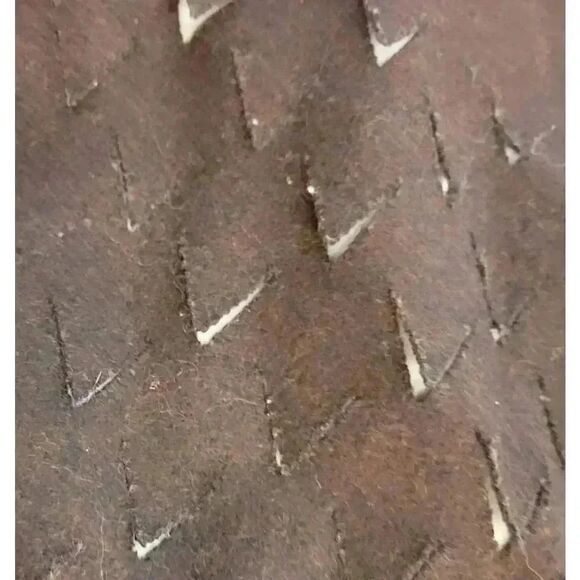 Leila's Linens New York Handcrafted Dark Brown Wool Felt Sharkstooth 18 Pillo - Picture 6 of 10